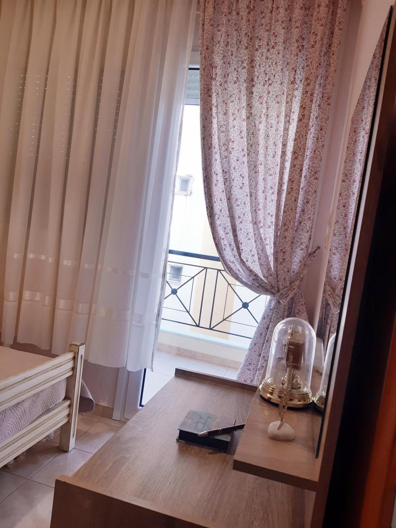M&T Apartment Кавала Экстерьер фото